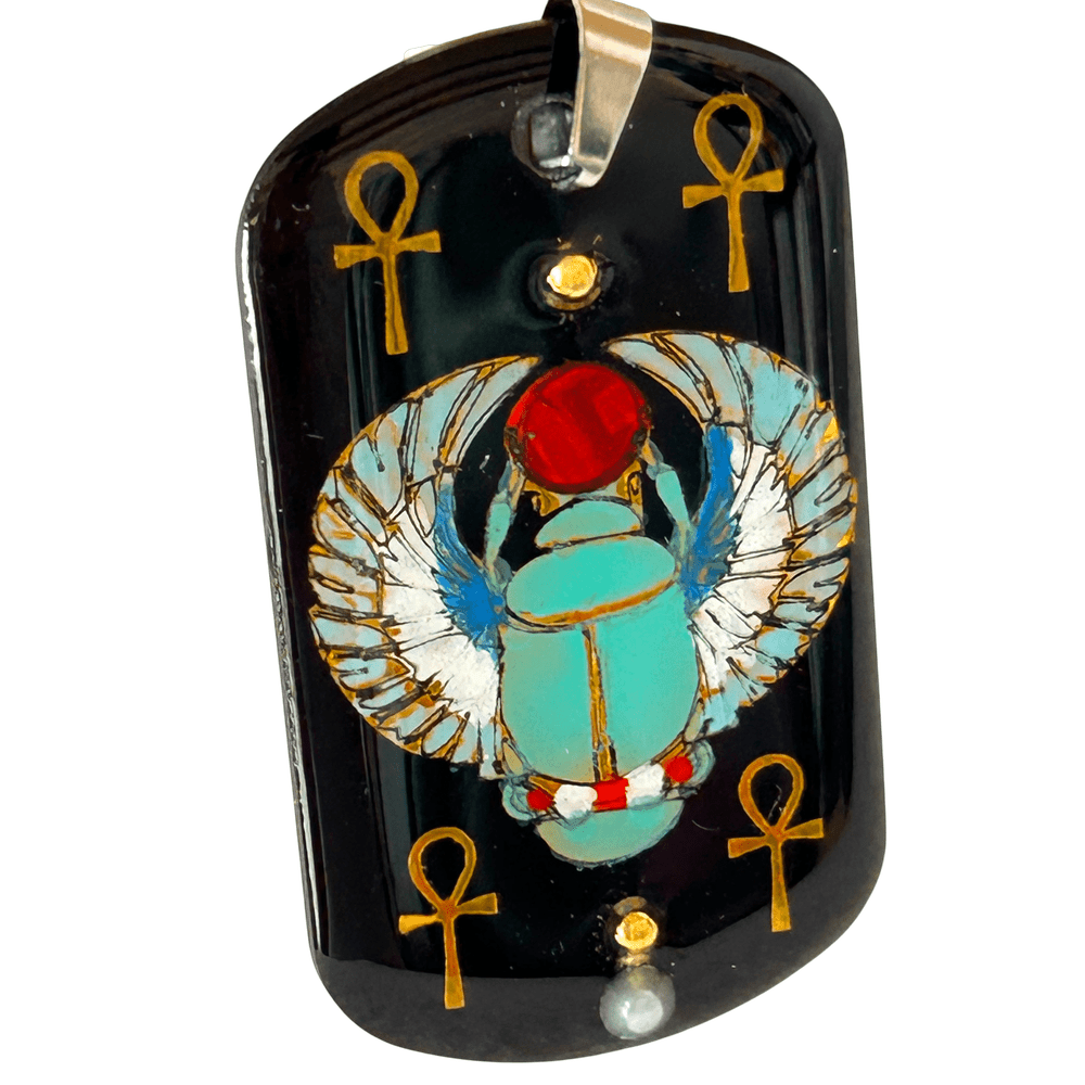 Pendente egizio Scarabeo alato con simboli Ankh - dipinto a mano | Talismano di rinascita rjthw8-is